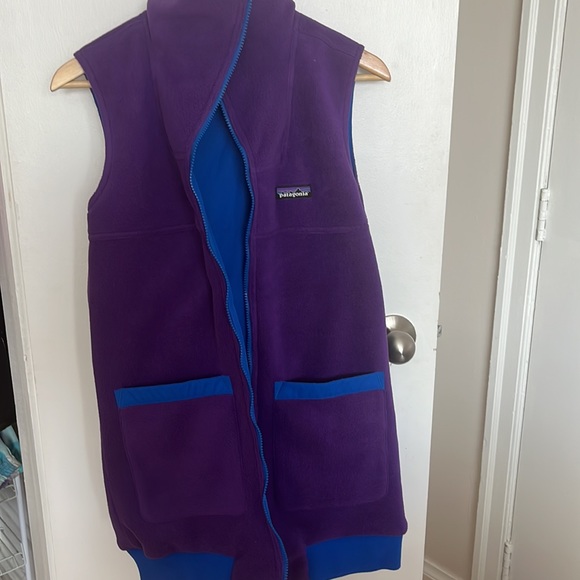 Patagonia Reversible Women’s Vest - Picture 6 of 9